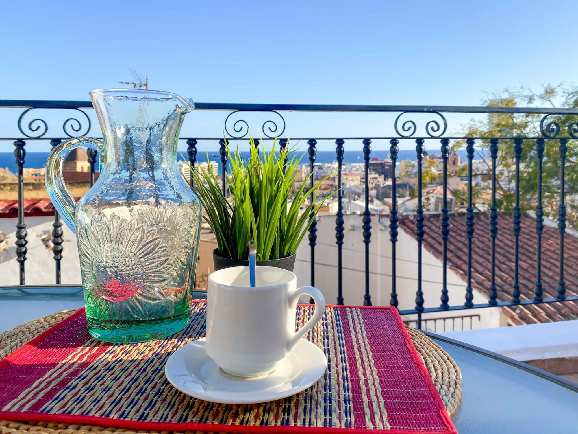 Casa Moll. Tradición y bonitas vistas de Alicante Exterior foto